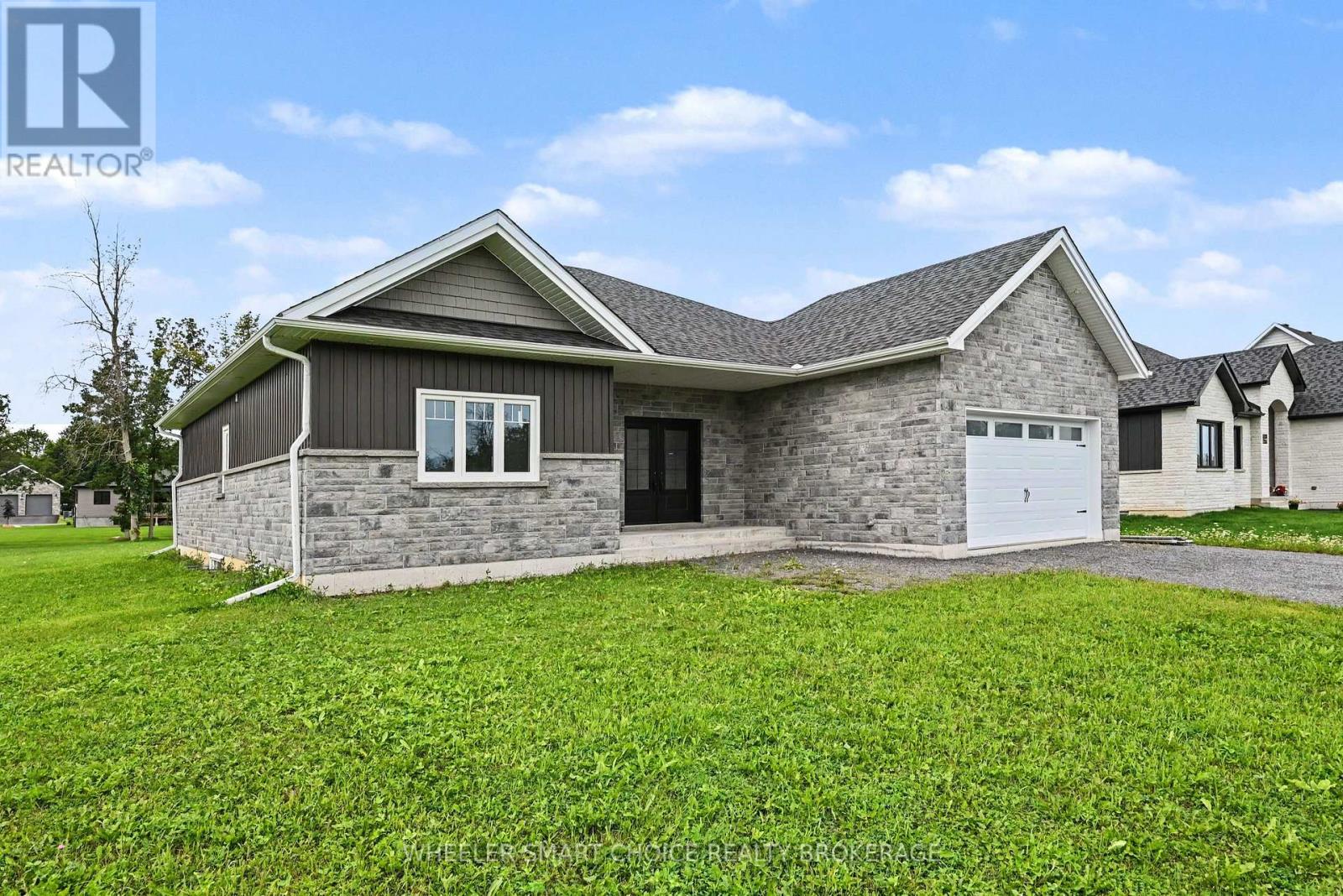 31 Dale Street, South Stormont, Ontario  K0C 1P0 - Photo 4 - X13662724