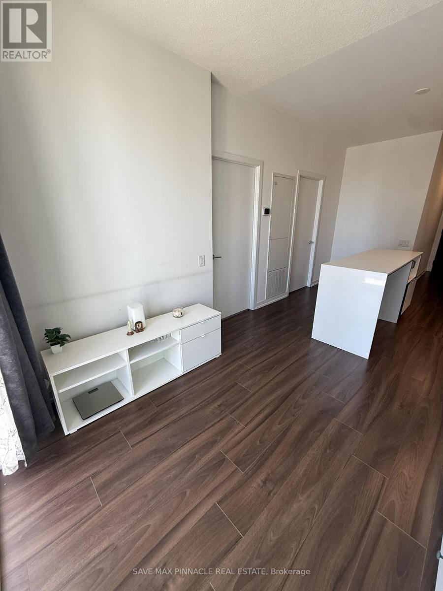 2206 - 4065 Confederation Parkway, Mississauga, Ontario  L5B 4N1 - Photo 10 - W13657442