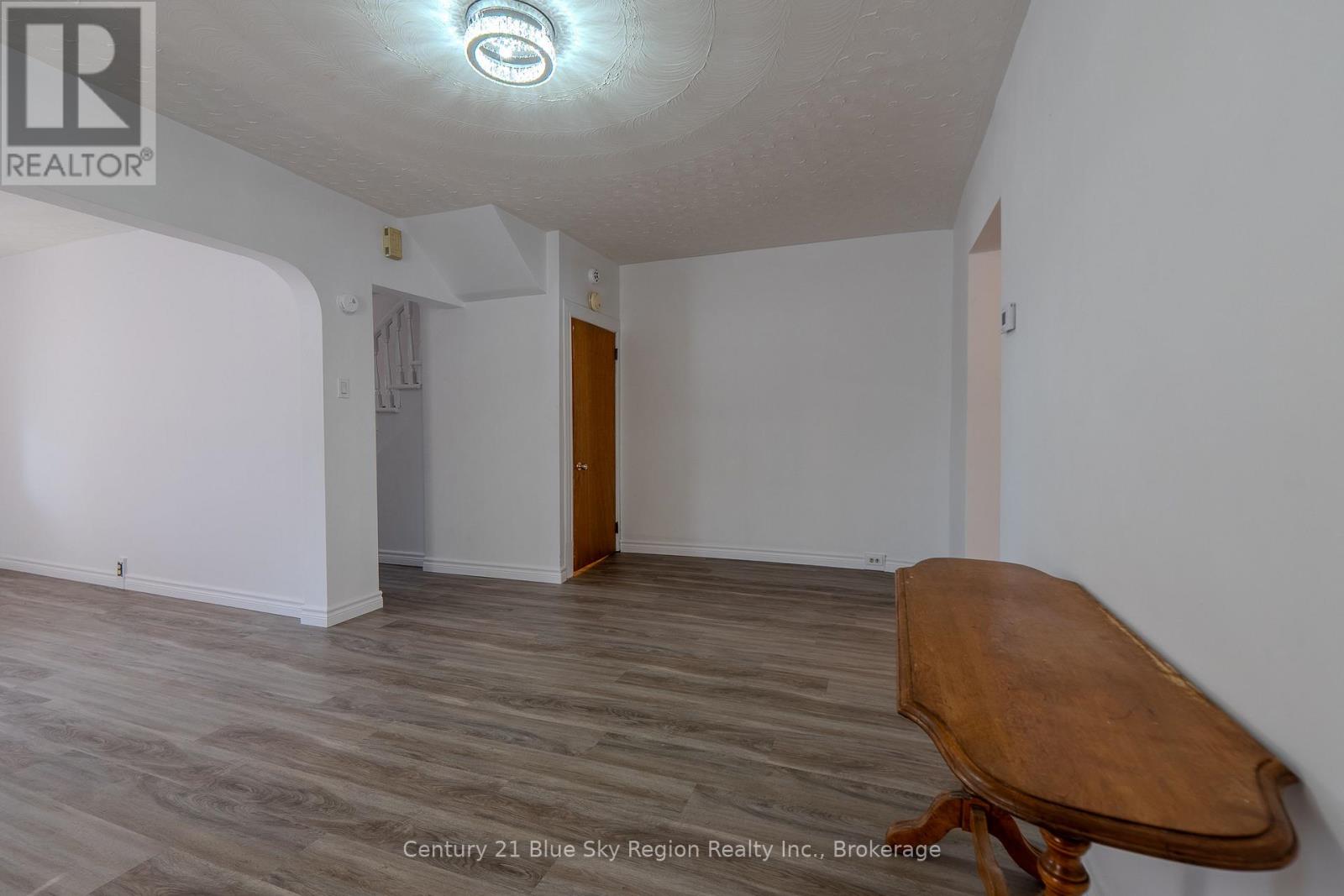 624 Mcintyre Street E, North Bay, Ontario  P1B 1E5 - Photo 11 - X13662658