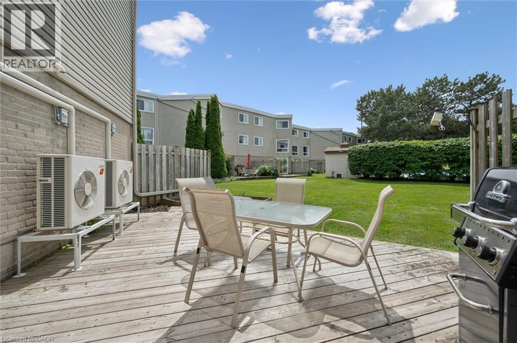 60 Elmsdale Drive Unit# 25, Kitchener, Ontario  N2E 2G4 - Photo 24 - 40854843