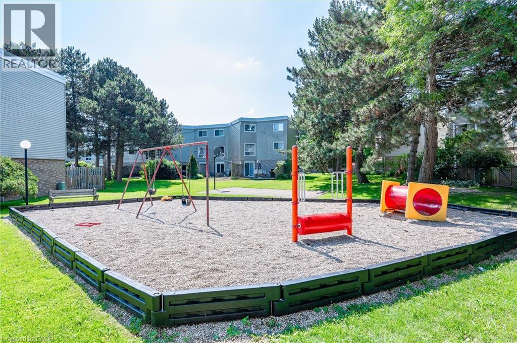 60 Elmsdale Drive Unit# 25, Kitchener, Ontario  N2E 2G4 - Photo 30 - 40854843