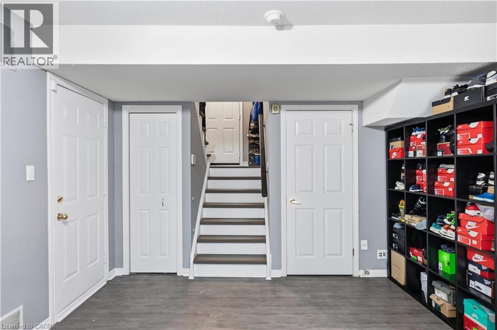 692 Grange Crescent, Waterloo, Ontario  N2T 2L8 - Photo 26 - 40854819
