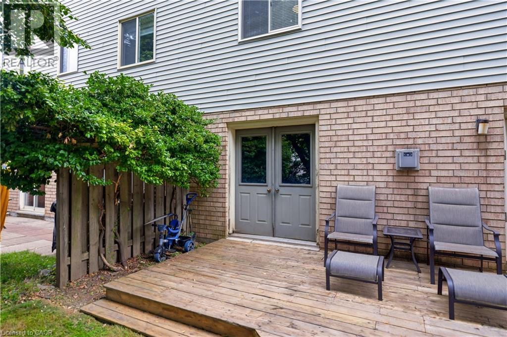 692 Grange Crescent, Waterloo, Ontario  N2T 2L8 - Photo 31 - 40854819