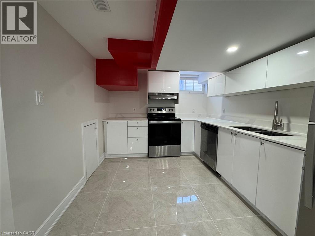 15 Pinecrest Drive Unit# Lower, Kitchener, Ontario  N2A 2G7 - Photo 6 - 40854037
