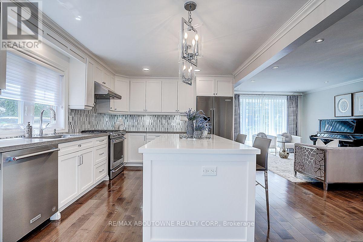 99 Brahms Avenue, Toronto, Ontario M2H 1H5 - Photo 22 - C13662632