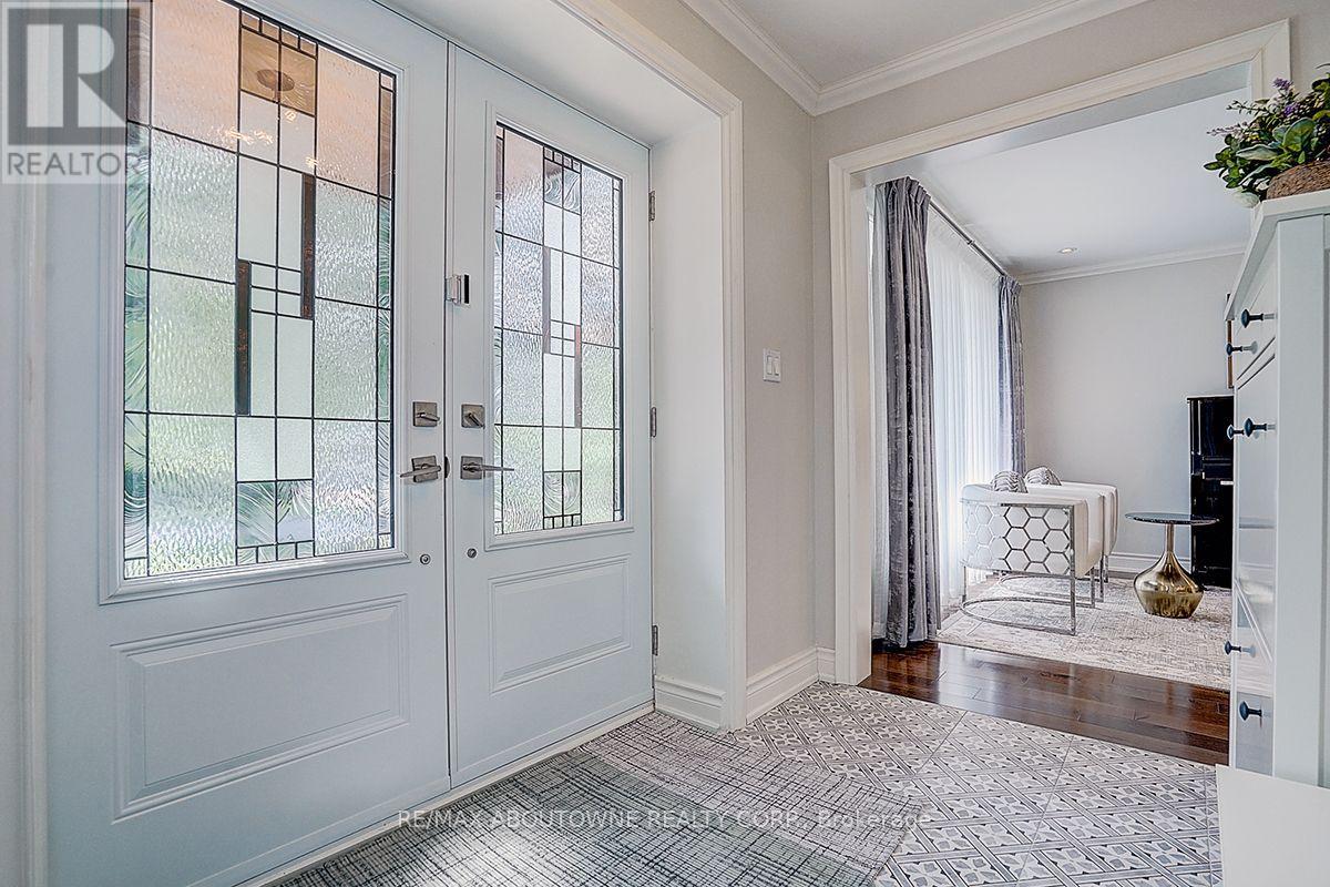 99 Brahms Avenue, Toronto, Ontario M2H 1H5 - Photo 3 - C13662632