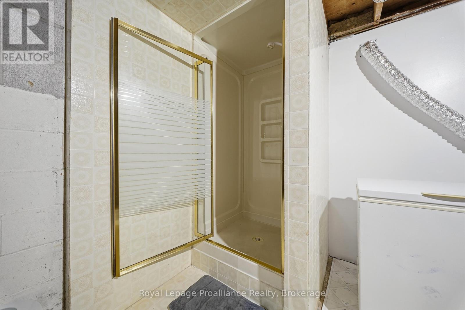 B - 19 Prince Of Wales Drive, Belleville, Ontario  K8P 2T5 - Photo 33 - X13662764