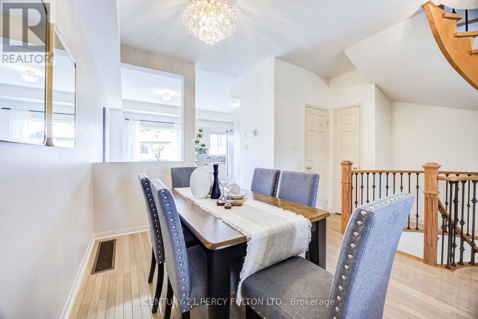 1532 Hummingbird Court, Pickering, Ontario  L1V 7H9 - Photo 14 - E13662730