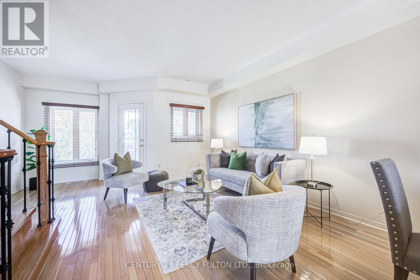 1532 Hummingbird Court, Pickering, Ontario  L1V 7H9 - Photo 7 - E13662730