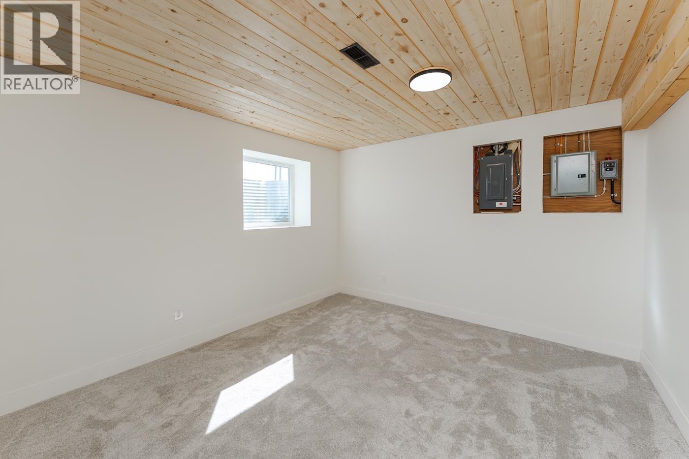 8805 Chilcotin Road, Prince George, British Columbia  V2N 5V9 - Photo 28 - R3154054