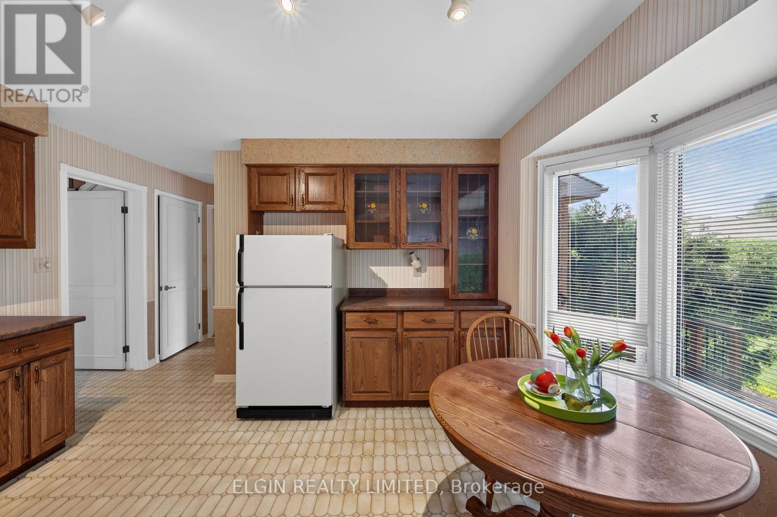16 Massey Drive, St. Thomas, Ontario  N5R 5M6 - Photo 19 - X13662640