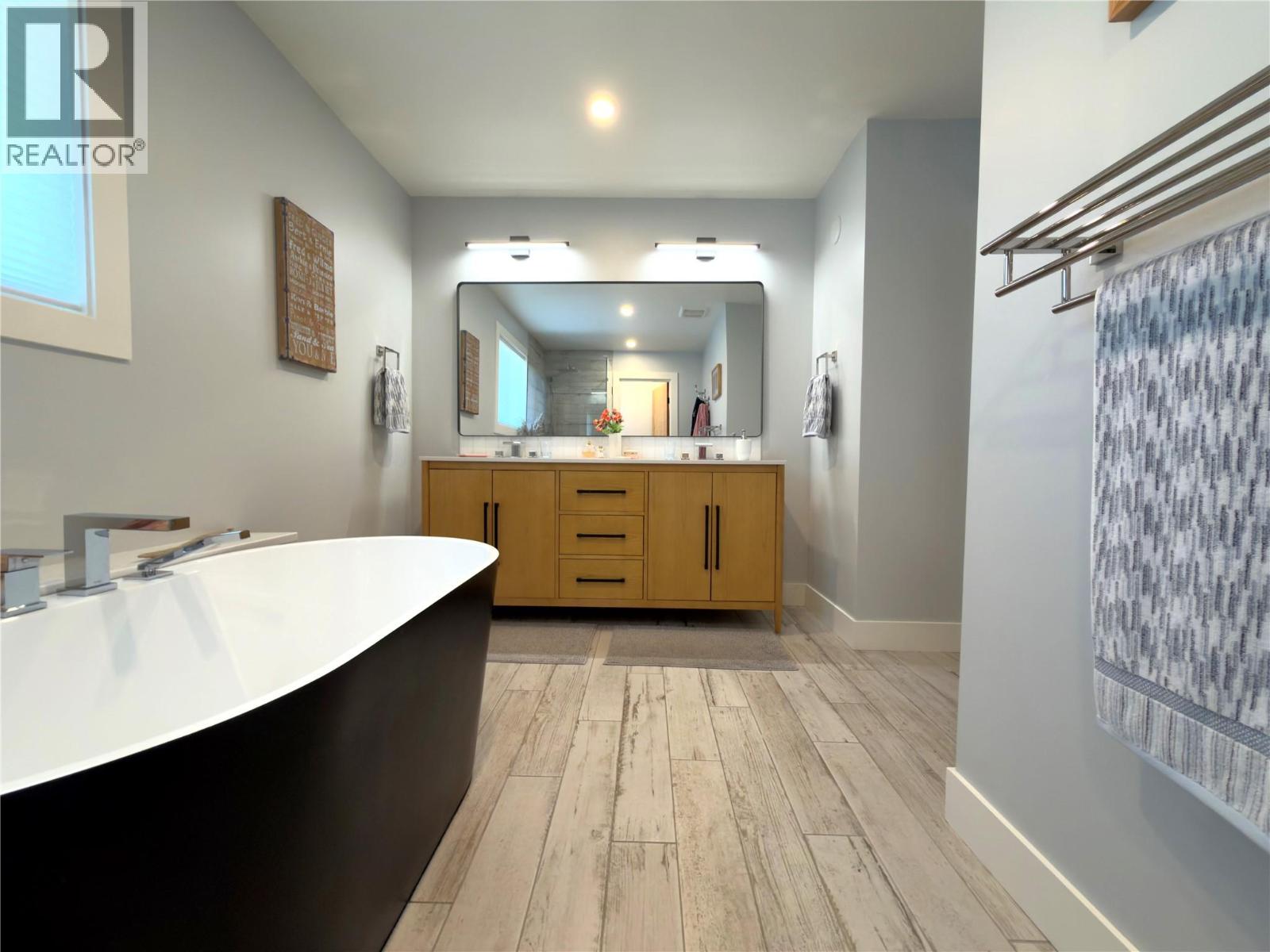 338 Burne Avenue, Kelowna, British Columbia  V1Y 5P1 - Photo 36 - 10385397