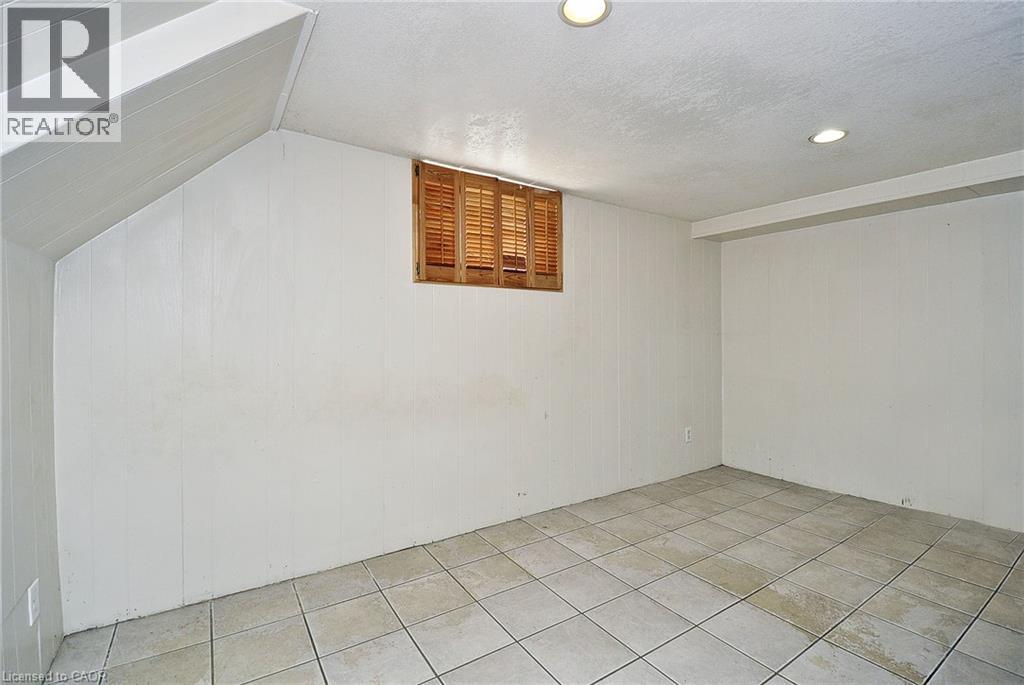 285 Albert Street, Waterloo, Ontario  N2L 3T9 - Photo 19 - 40849396