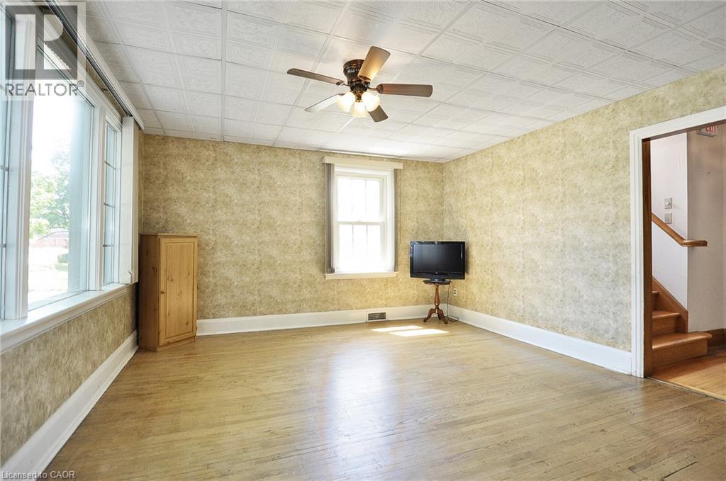 285 Albert Street, Waterloo, Ontario  N2L 3T9 - Photo 7 - 40849396