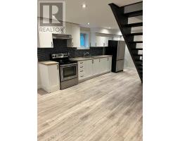 315 MILLARD AVENUE, Newmarket, Ontario