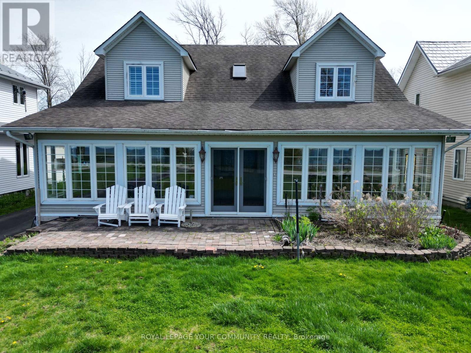 203 Lake Drive E, Georgina, Ontario  L4P 3E9 - Photo 3 - N13662838