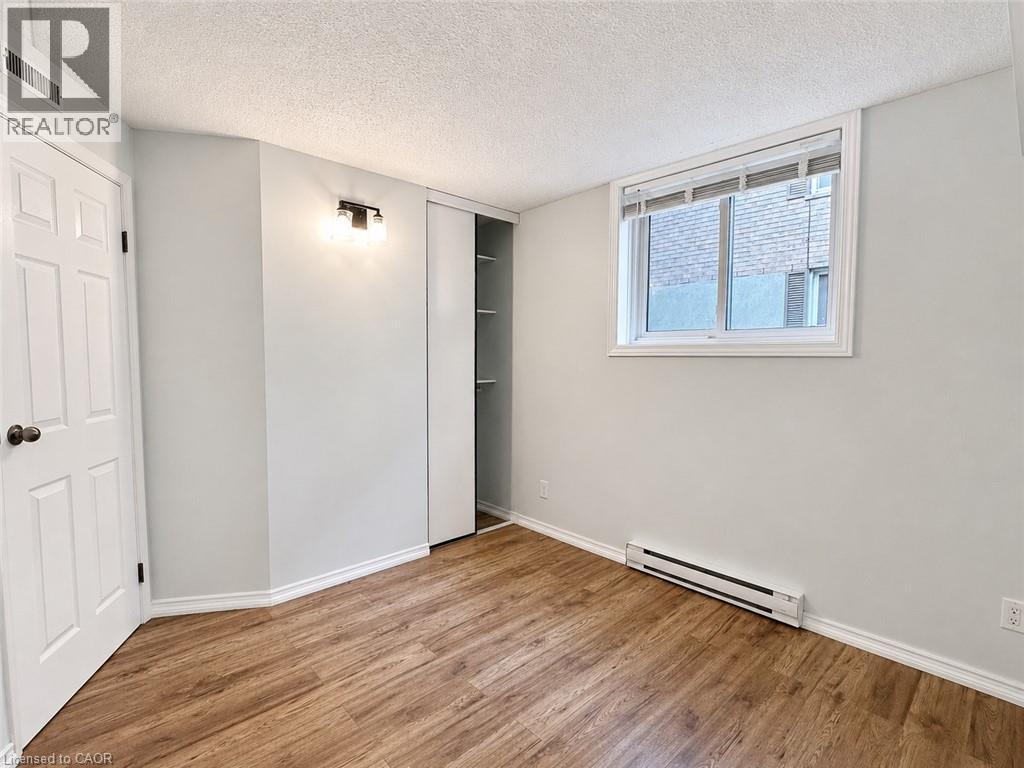 266 Overlea Drive Unit# 402, Kitchener, Ontario  N2M 5N2 - Photo 11 - 40853150