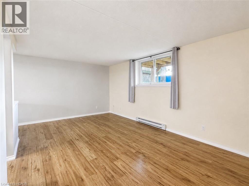 266 Overlea Drive Unit# 402, Kitchener, Ontario  N2M 5N2 - Photo 7 - 40853150