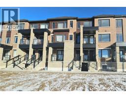 14 MAGNOLIA Lane, Barrie, Ontario