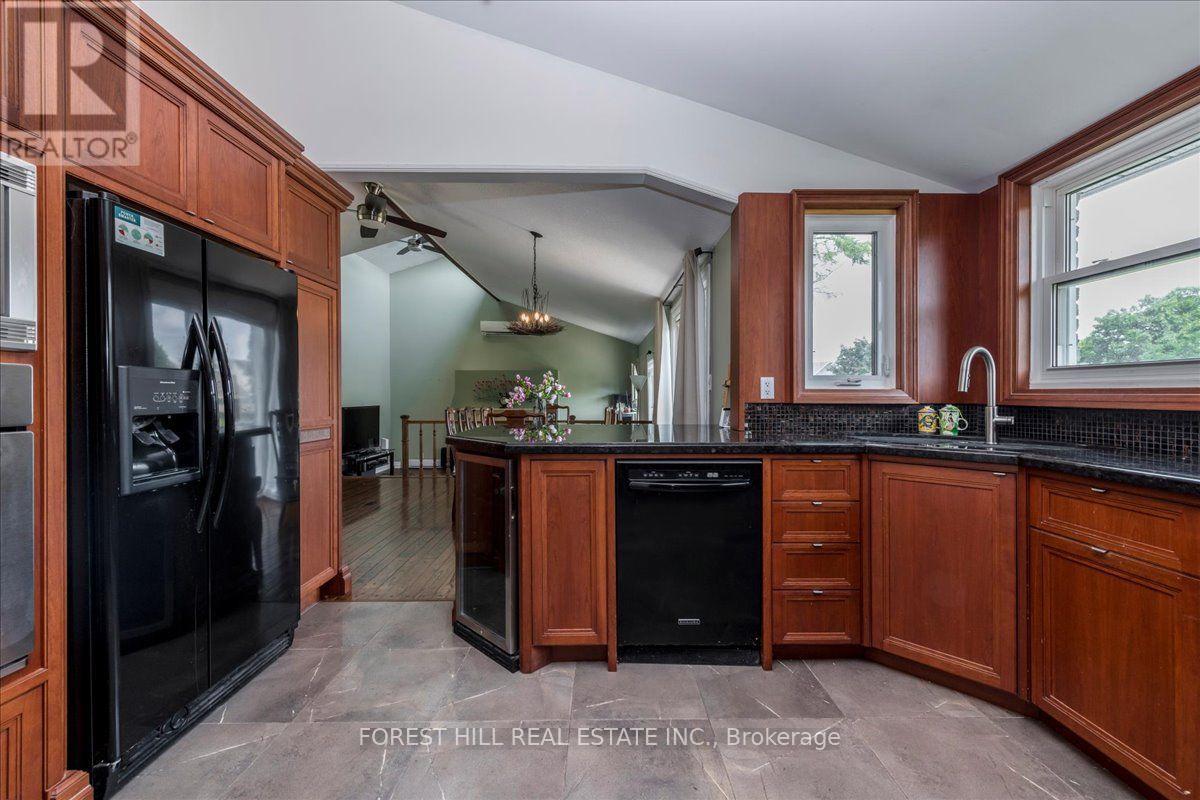 21 Pinetree Court, Ramara, Ontario  L0K 1B0 - Photo 14 - S13662638