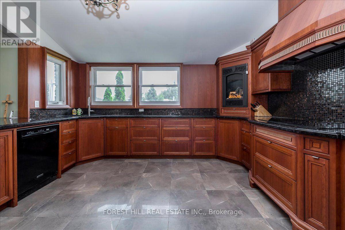 21 Pinetree Court, Ramara, Ontario  L0K 1B0 - Photo 16 - S13662638