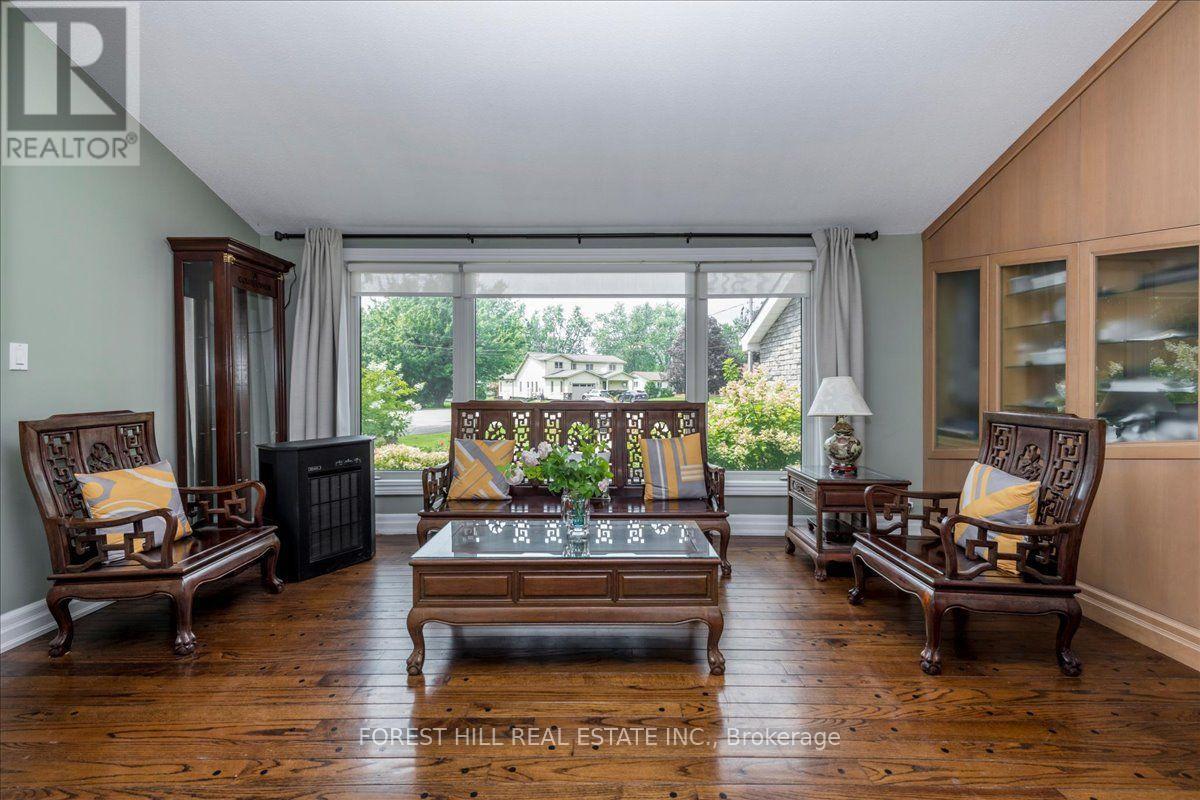 21 Pinetree Court, Ramara, Ontario  L0K 1B0 - Photo 5 - S13662638