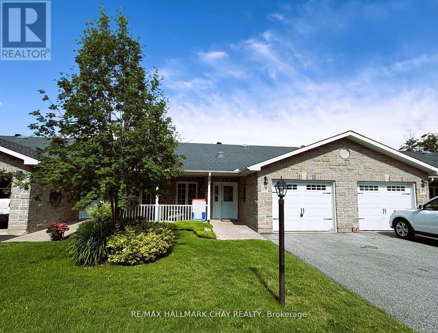 19 GREENWAY DRIVE, Wasaga Beach, Ontario