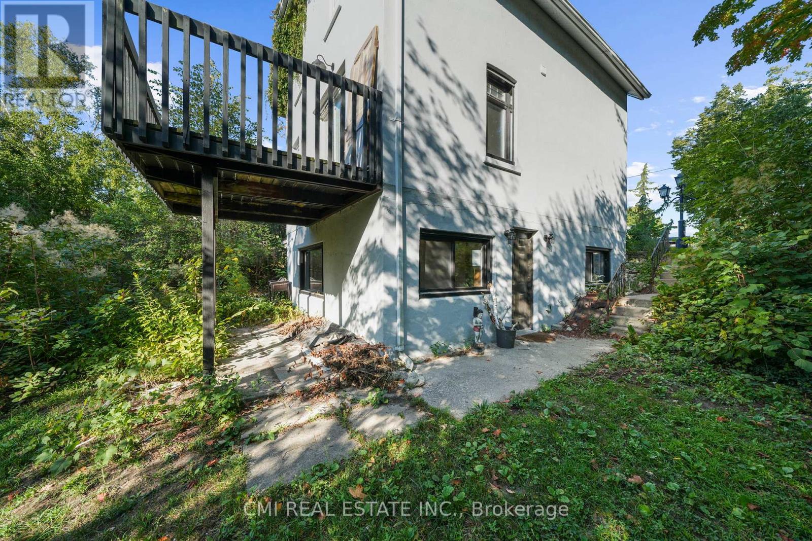 43 Perry Street, Barrie, Ontario  L4N 2G2 - Photo 40 - S13662796