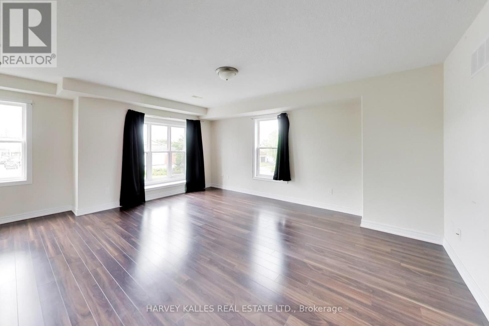 38 - 1 Leggott Avenue, Barrie (Painswick North), Ontario  L4M 0K7 - Photo 8 - S13662848