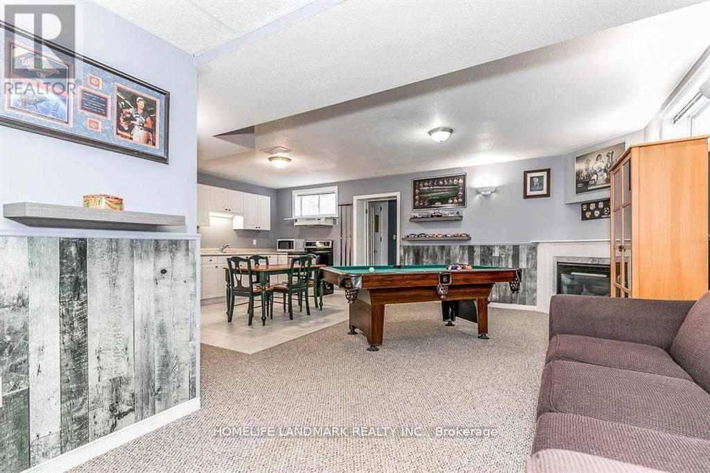 B 41 GROSS DRIVE, Barrie, Ontario