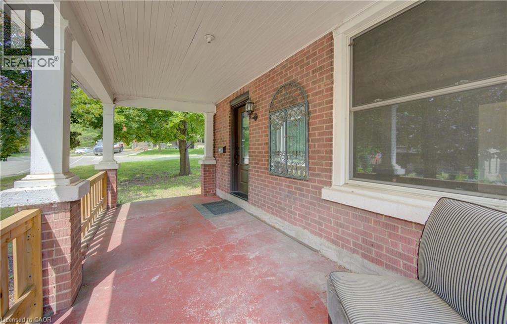 69 Hungerford Road, Cambridge, Ontario  N3C 2P7 - Photo 4 - 40854876