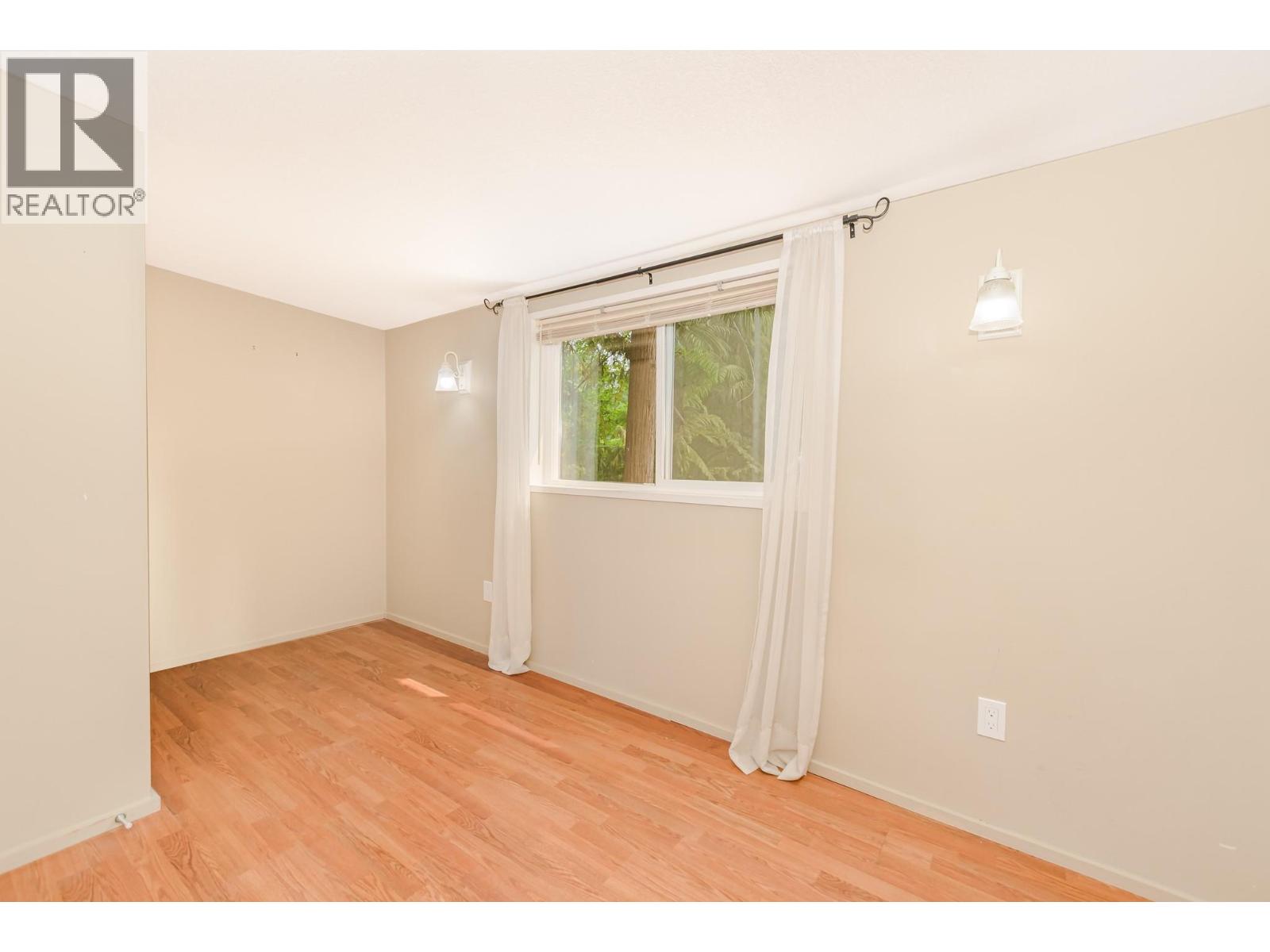 2036 Solsqua-Sicamous Road Unit# 8, Sicamous, British Columbia  V0E 2V4 - Photo 17 - 10397429