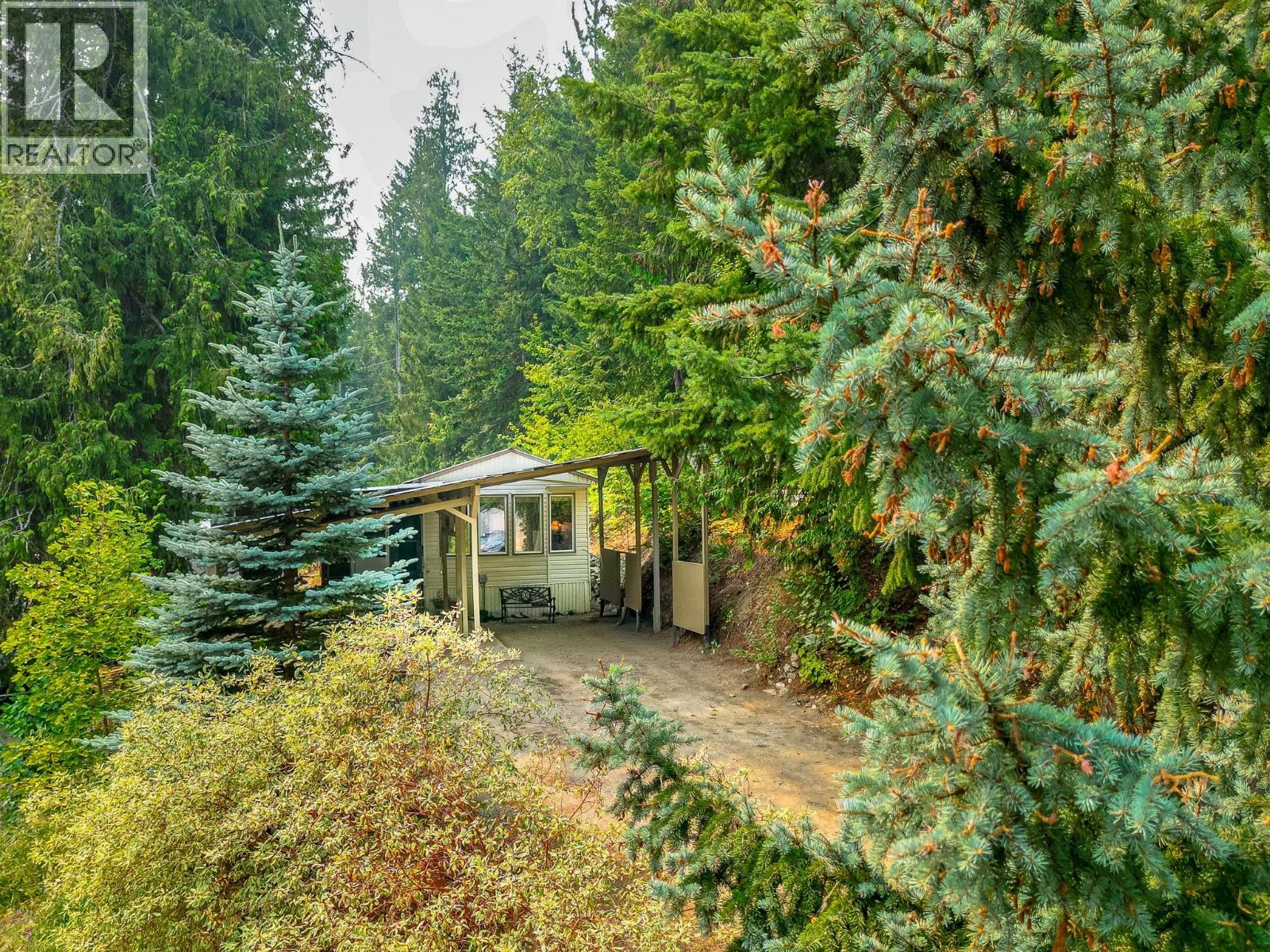 2036 Solsqua-Sicamous Road Unit# 8, Sicamous, British Columbia  V0E 2V4 - Photo 41 - 10397429