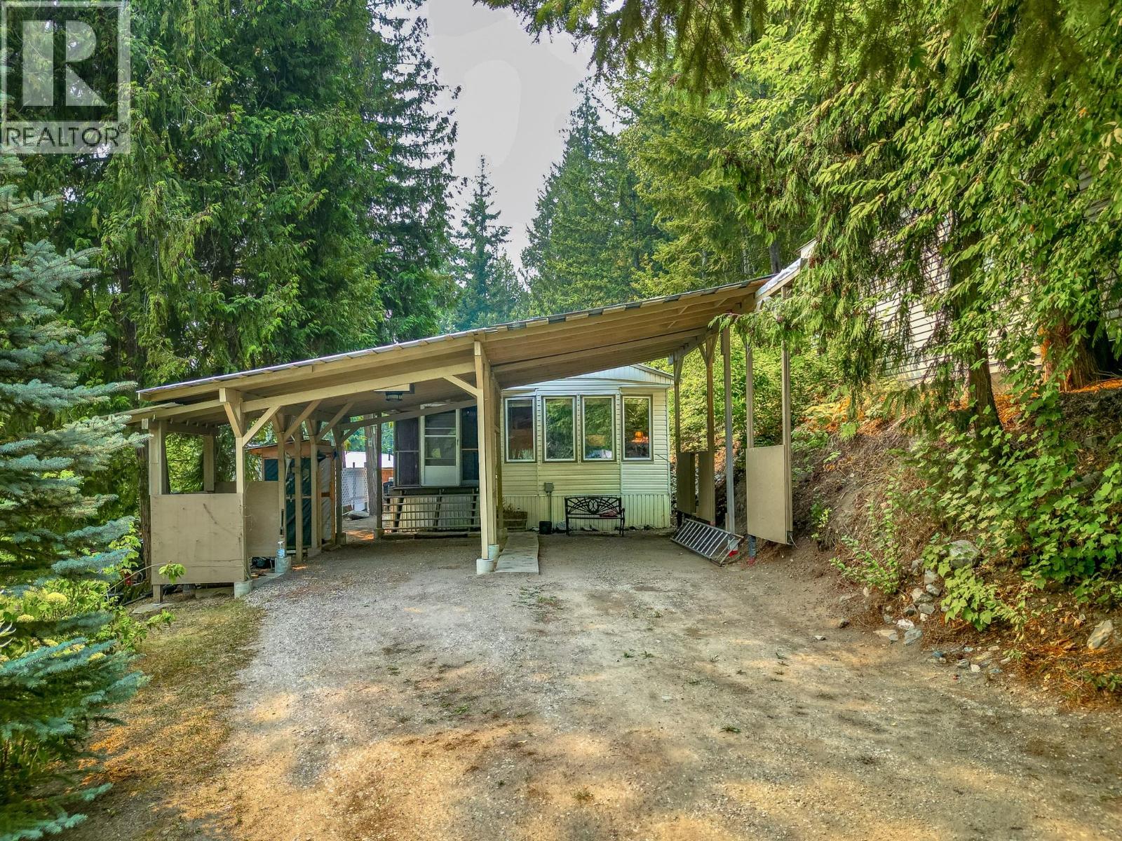 2036 Solsqua-Sicamous Road Unit# 8, Sicamous, British Columbia  V0E 2V4 - Photo 42 - 10397429