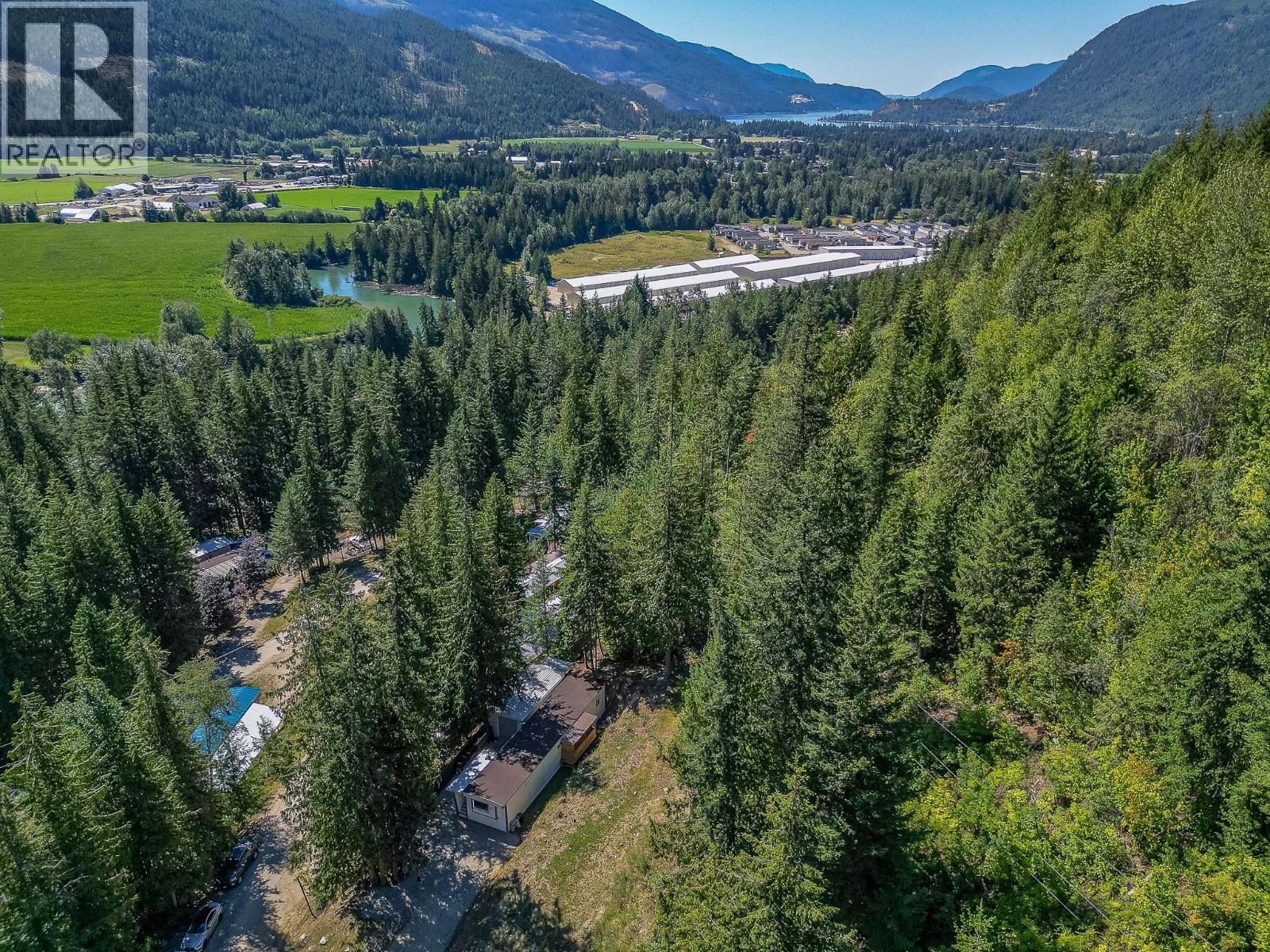 2036 Solsqua-Sicamous Road Unit# 8, Sicamous, British Columbia  V0E 2V4 - Photo 47 - 10397429
