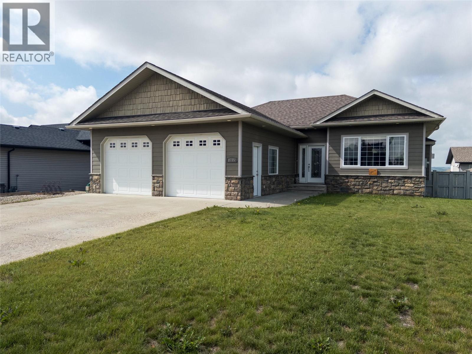 8705 18 Street, Dawson Creek, British Columbia