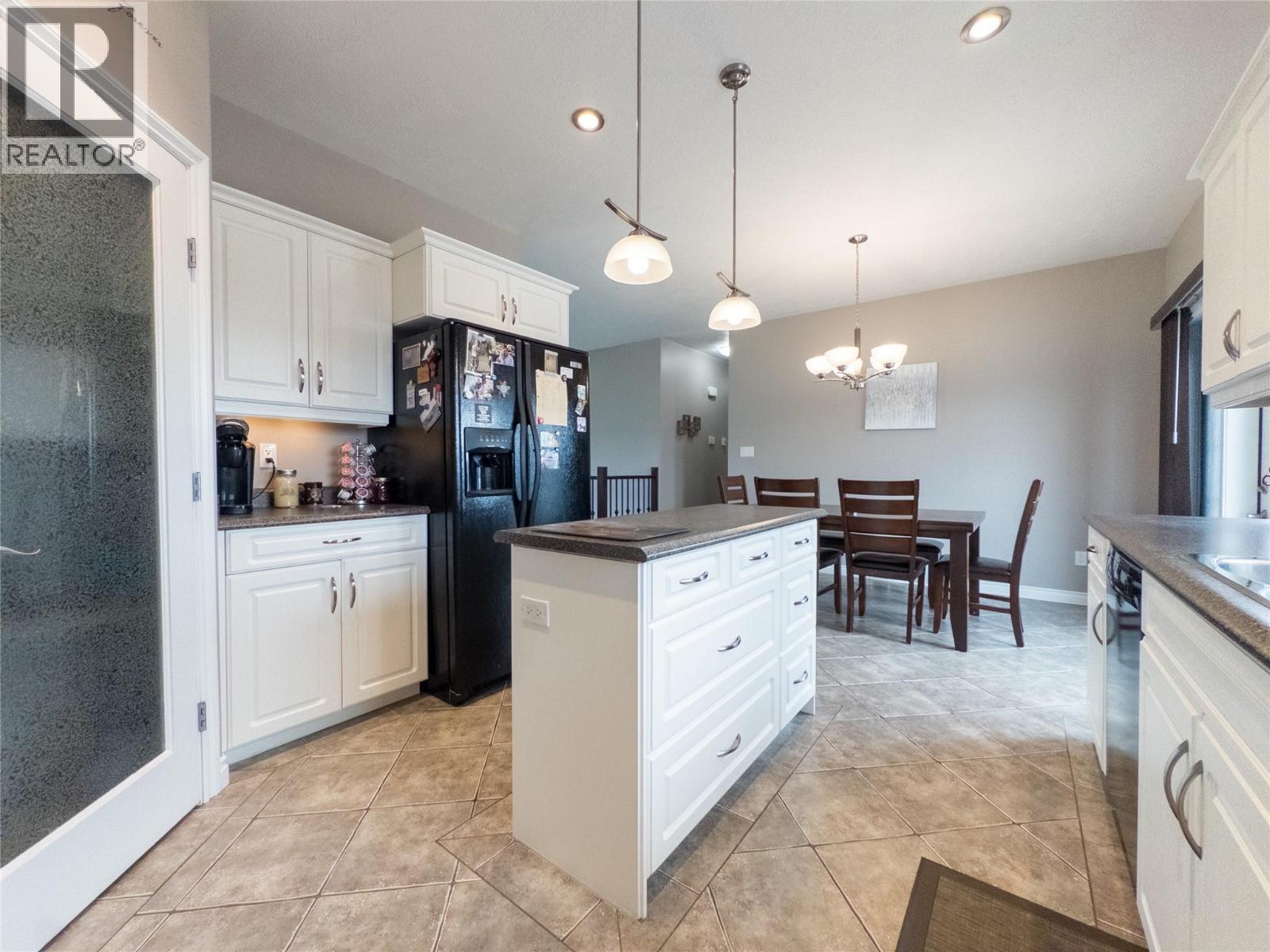 8705 18 Street, Dawson Creek, British Columbia  V1G 0B3 - Photo 8 - 10397466