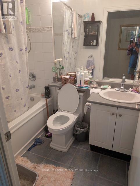 1009 - 1359 Rathburn Road, Mississauga, Ontario L4W 5P7 - Photo 10 - W13651000