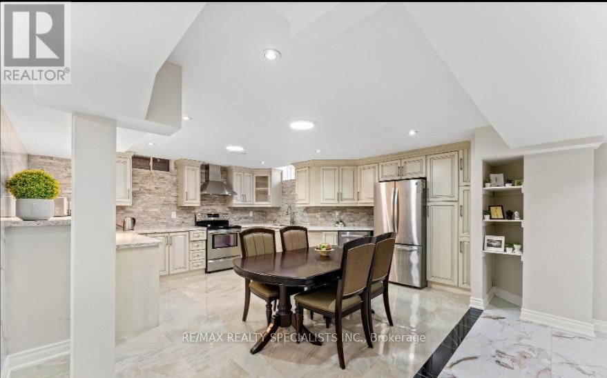 Bsmnt - 88 Showboat Crescent, Brampton, Ontario  L6V 4R4 - Photo 12 - W13662784