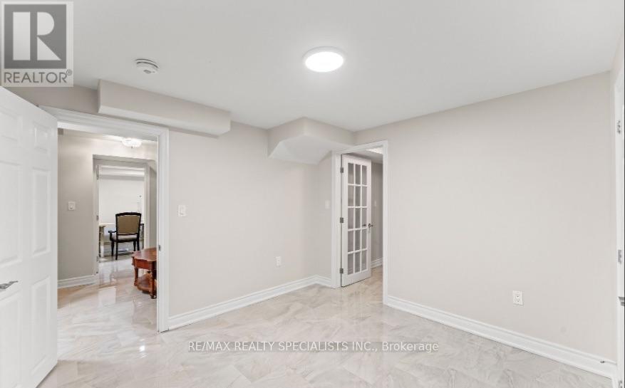 Bsmnt - 88 Showboat Crescent, Brampton, Ontario  L6V 4R4 - Photo 7 - W13662784