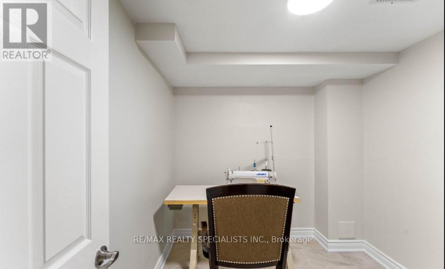 Bsmnt - 88 Showboat Crescent, Brampton, Ontario  L6V 4R4 - Photo 9 - W13662784