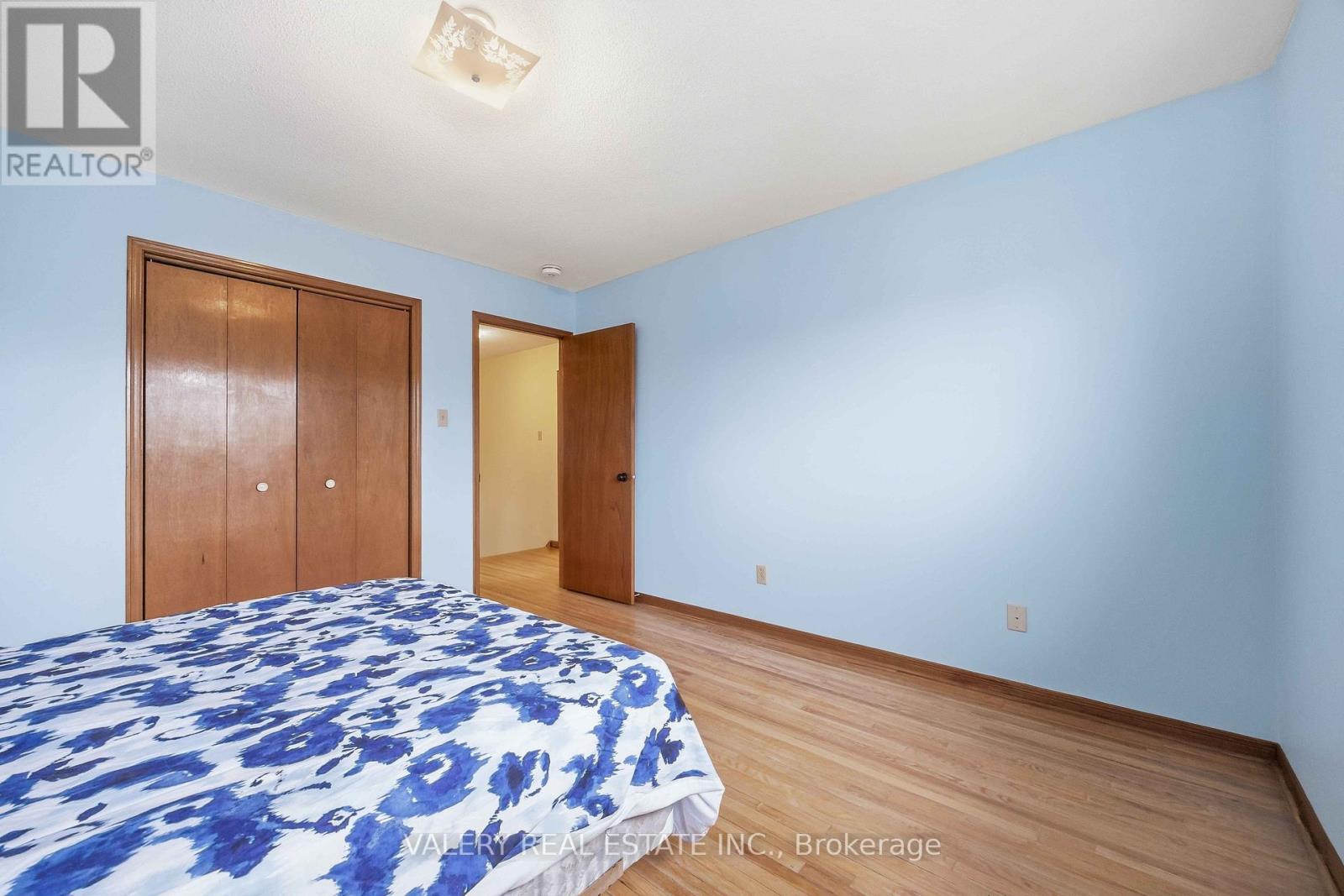 A - Upper - 49 Sentinel Road, Toronto, Ontario  M3J 3E4 - Photo 18 - W13662792