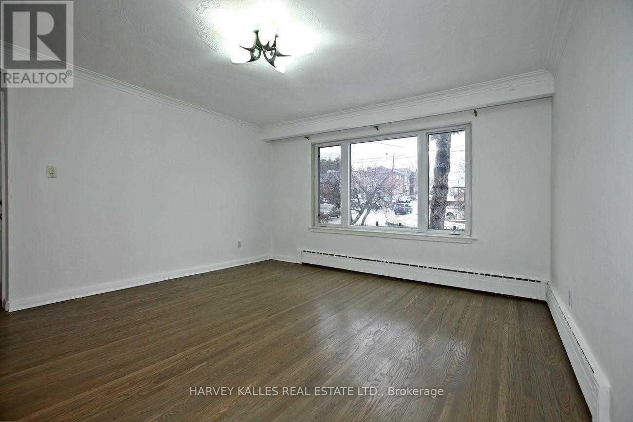 Unit B - 149 Kitchener Avenue, Toronto, Ontario  M6E 2B9 - Photo 3 - W13662880