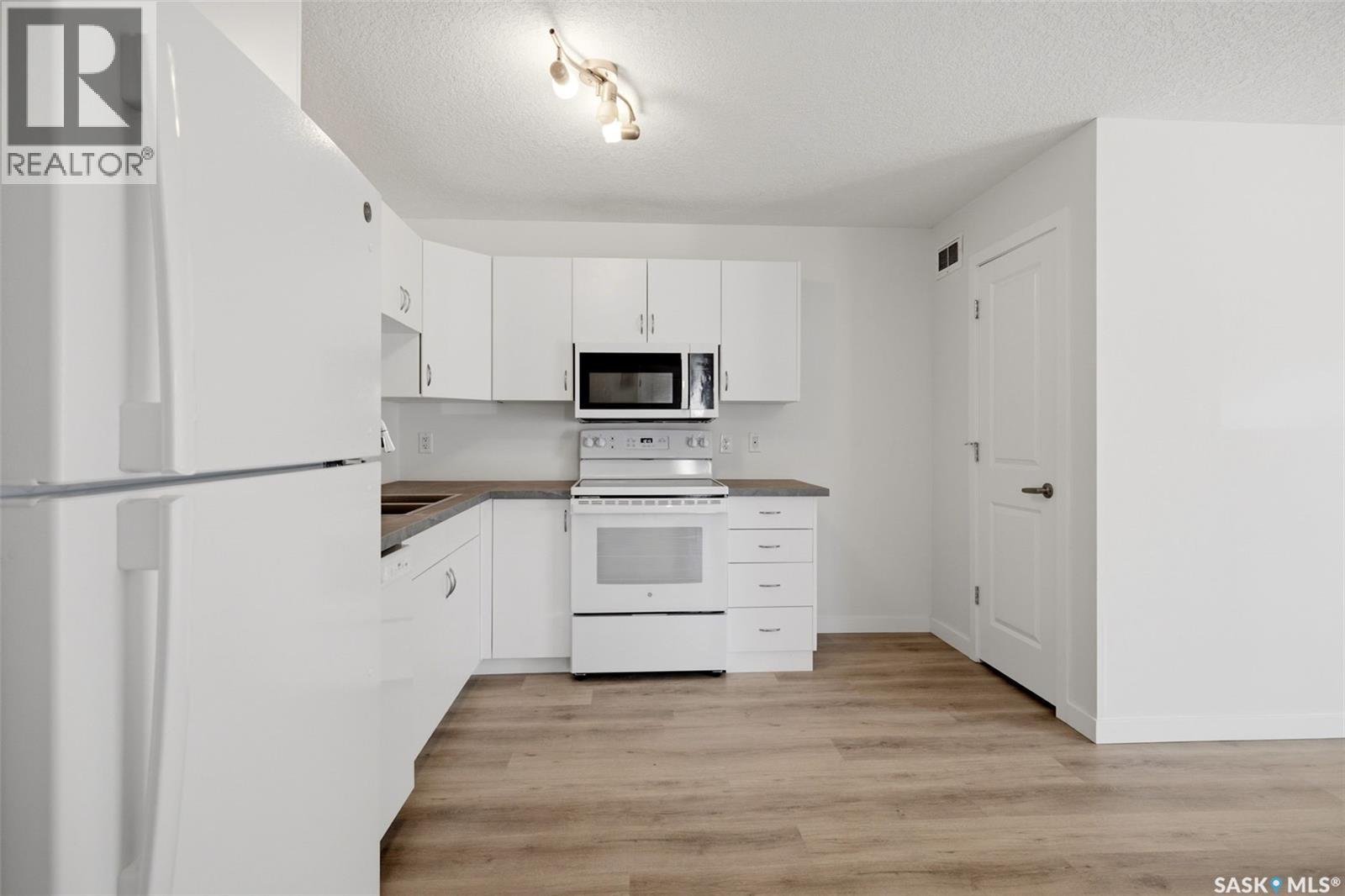 115 5055 James Hill Road, Regina, Saskatchewan  S4W 0B9 - Photo 11 - SK045255