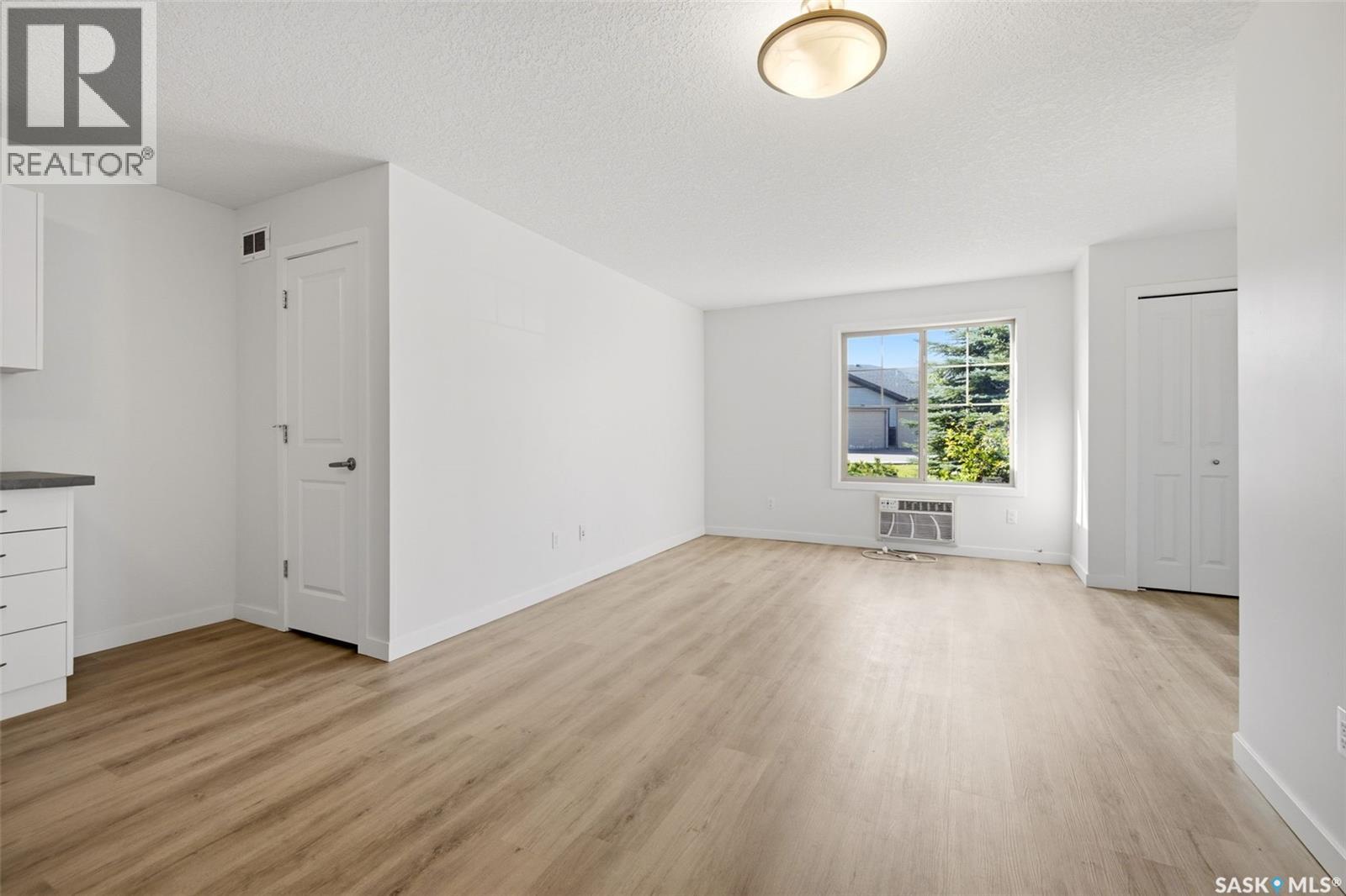 115 5055 James Hill Road, Regina, Saskatchewan  S4W 0B9 - Photo 7 - SK045255