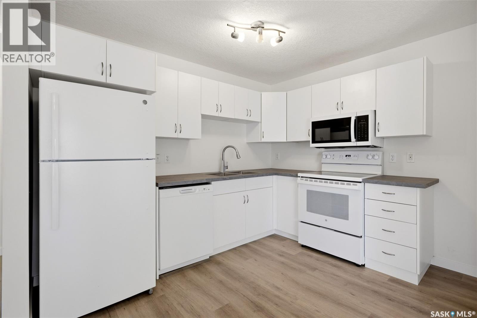115 5055 James Hill Road, Regina, Saskatchewan  S4W 0B9 - Photo 9 - SK045255