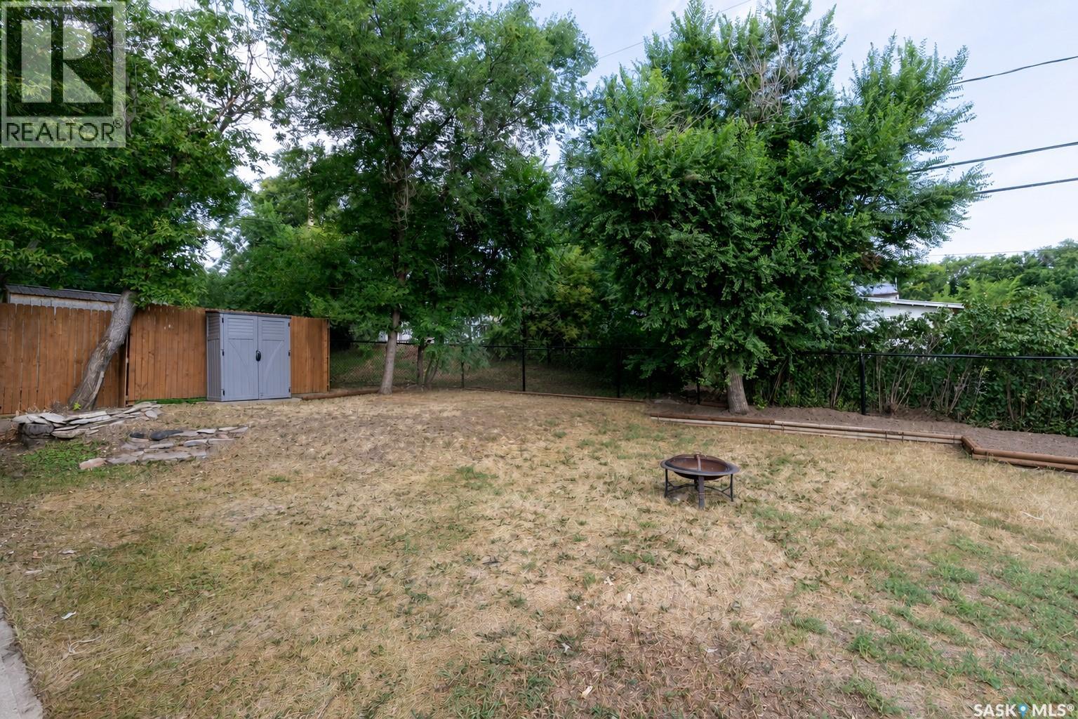 928 Hochelaga Street W, Moose Jaw, Saskatchewan  S6H 2H8 - Photo 32 - SK045173