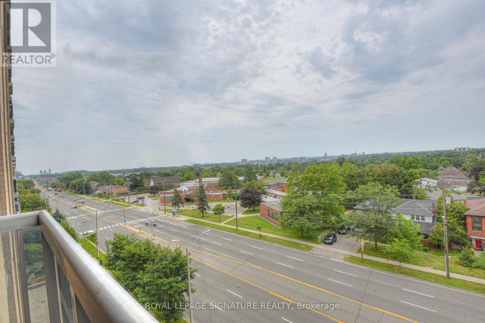 705 - 8 Mondeo Drive, Toronto, Ontario  M1P 5C7 - Photo 35 - E13662588
