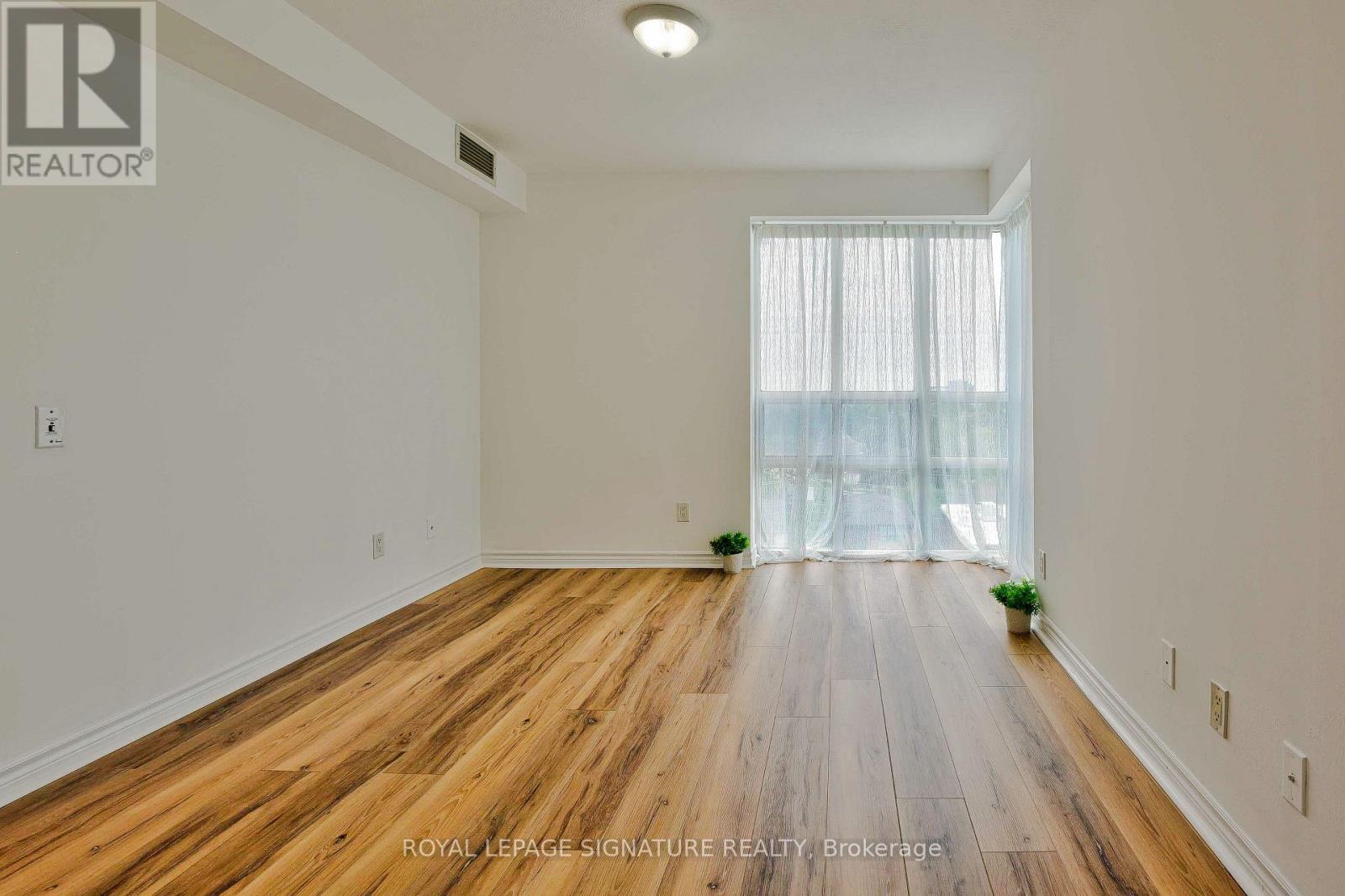 705 - 8 Mondeo Drive, Toronto, Ontario  M1P 5C7 - Photo 25 - E13662588