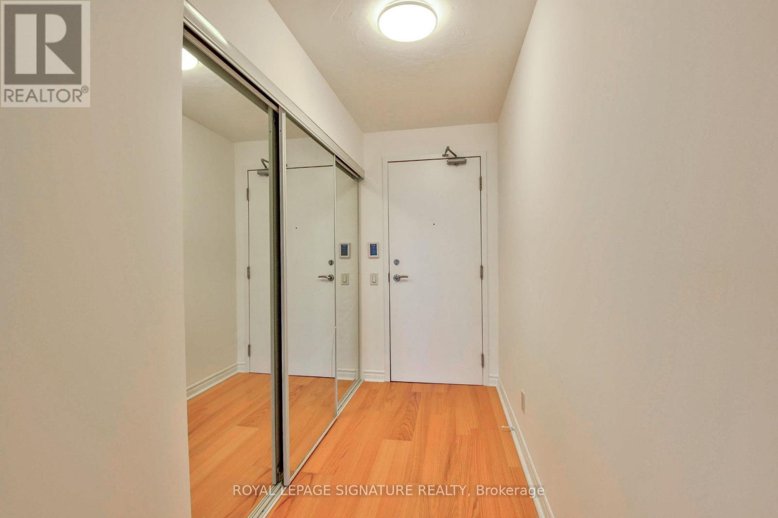 705 - 8 Mondeo Drive, Toronto, Ontario  M1P 5C7 - Photo 10 - E13662588
